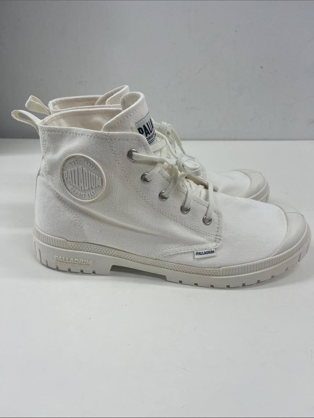 New Palladium‎ Pampa Hi Original Canvas Boot Off White Sneakers Size M 9.5/W11